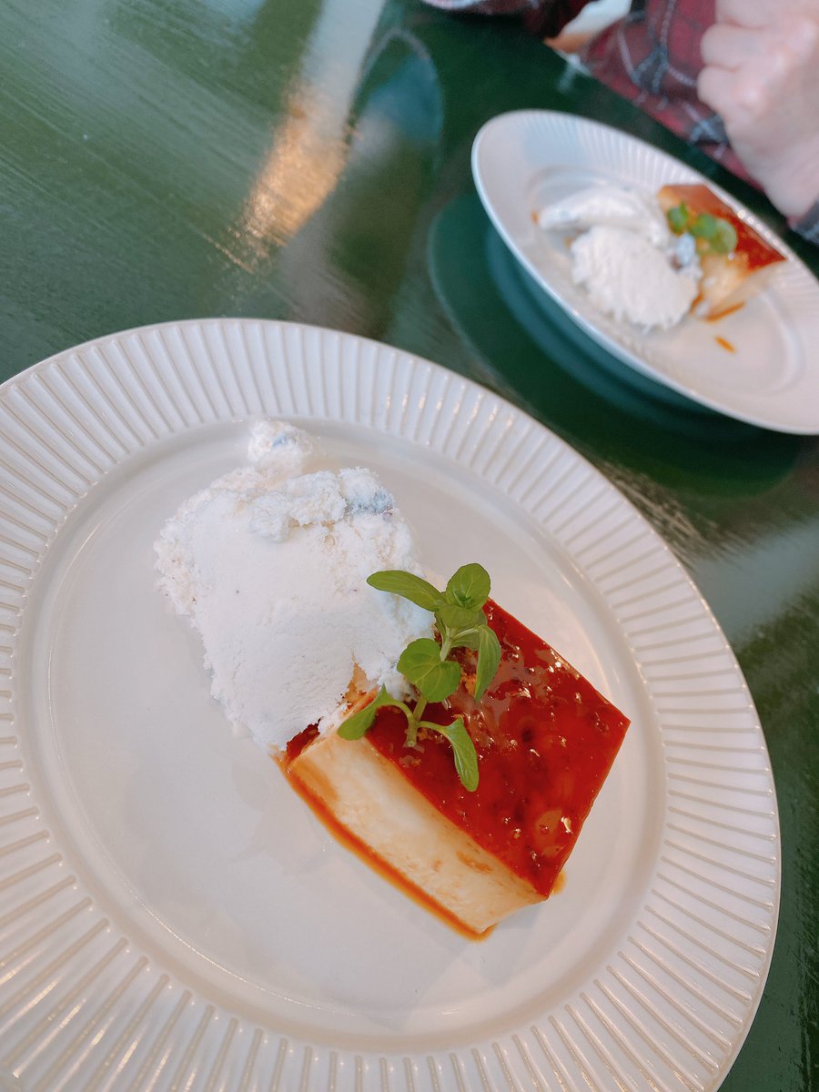 715mt16ngiii35's tweet photo. #つなぐる 商品券使える✨!わーい!
本日は親がパスタ、私オムライスのランチ👭
お肉とろけます〜
#ilfilo
美味しかった🥹 https://t.co/zqjzS8uDfn