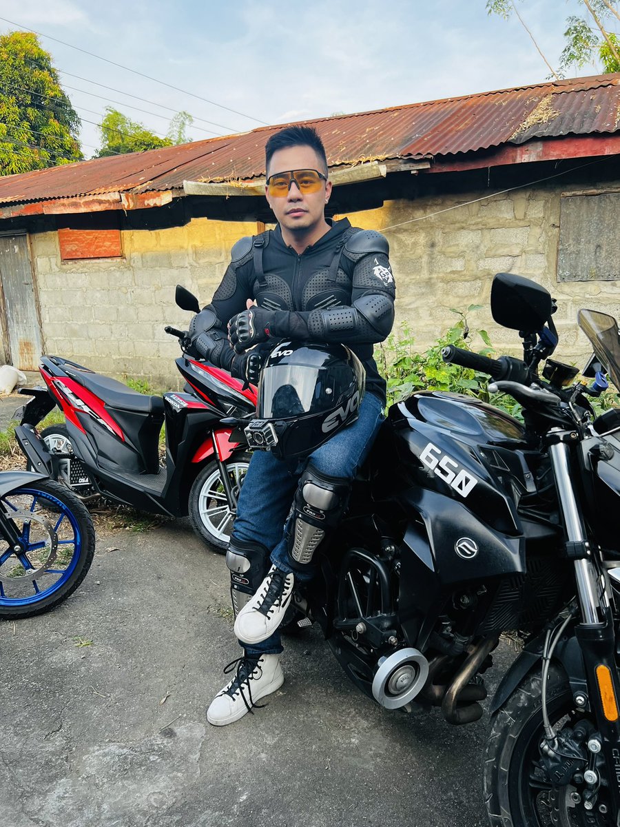 mferrer599's tweet photo. Tamang Rides lng #Baguio #🌈 #pinoydady https://t.co/er5JsmMvbK