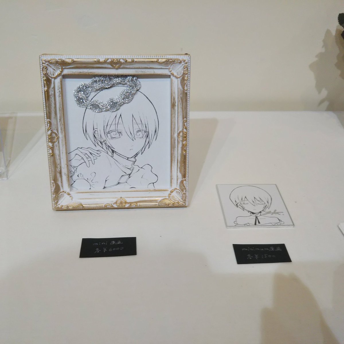 hironyako's tweet photo. yluさんの個展に行ってきました🍀
とても感動したし楽しかった❤️
#ylu #個展 https://t.co/vH7QjZYFRf