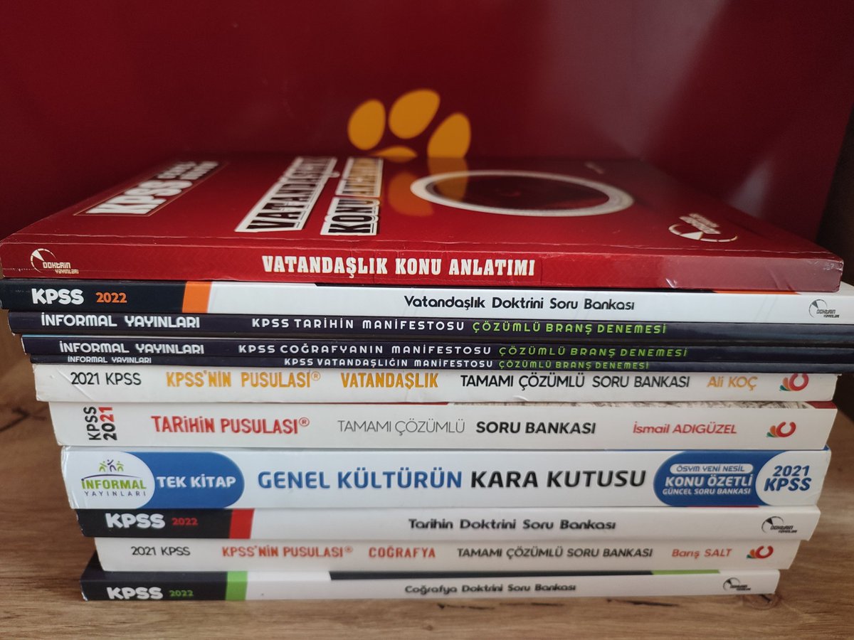 Bunları yeni kpss için almıştım. Hiçbirini çözememiştim. Atanınca gerek kalmadı şimdi yeni sahiplerine doğru gidiyorlar. İnşallah tek seferde muvaffak olsun🤲
