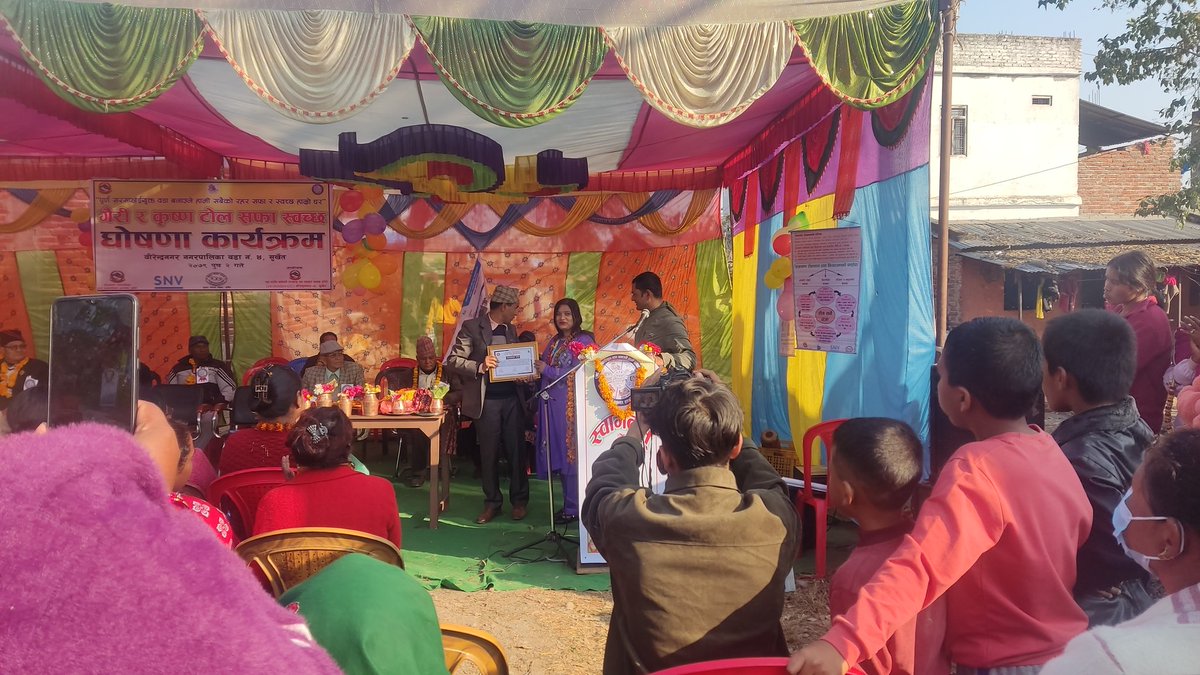 ManuSappy's tweet photo. #Dancingward chairman of ward no 4 on the occasion of clean and hygiene tole declaration program in #Birendranagar Surkhet. https://t.co/5jLqAiZVD7