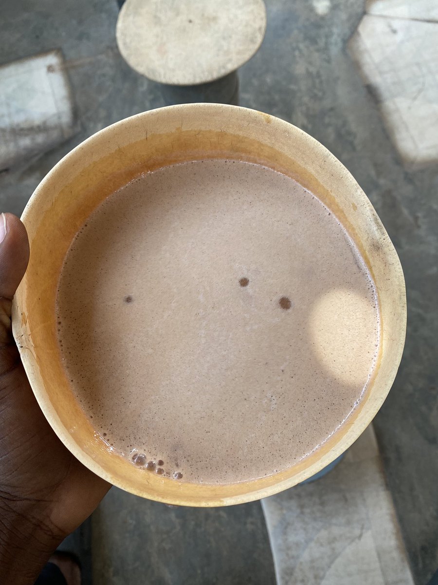 ElormBeenie's tweet photo. Good Morning ☀️ from Volta’s Capital #Ho. This is called #Solom. This photo will best be understood by my Chairmen @Elikem93, @iBurniton96, @Sir_GriffithGh, @Code_ED, @iamDJCaleb and my godsister @VanSly_1. Can I continue drinking my solom please?😌😌😌 https://t.co/5ZZh25I4me