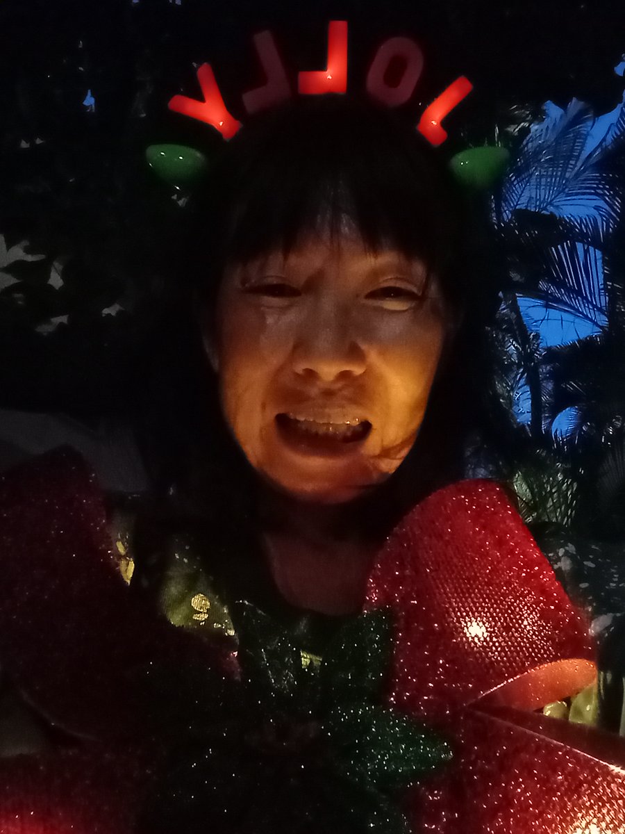 Mabel8ble4's tweet photo. https://t.co/BH9mQRcnXa
Moi is definitely in his 🎅 highness's good grace. I've been good 😊😊😊🎁🎁🎁🎁🎁😛😛😛😛
@mabel8ble @mabel8ble2 @mabel8ble3
#MabelAble #Christmas #xmas https://t.co/JlmUmup41n