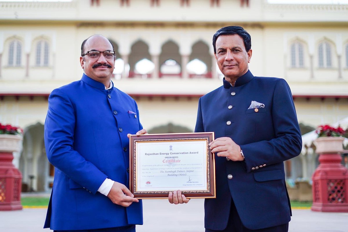 Rambaghpalace's tweet photo. We are honoured to have been recognised with the Energy Conservation Award from the Honourable Minister of Energy on the occasion of Energy Conservation Day.
#RambaghPalace #Tajness #TajHotels #ConservationAward #RajasthanConservationAward #Paathya https://t.co/l9P8lnebbt