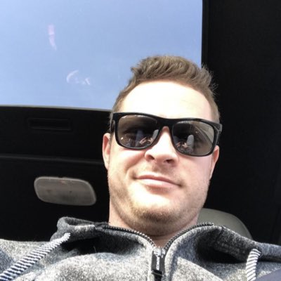 aleharv's tweet photo. #NewProfilePic https://t.co/vReU3s5tc3
