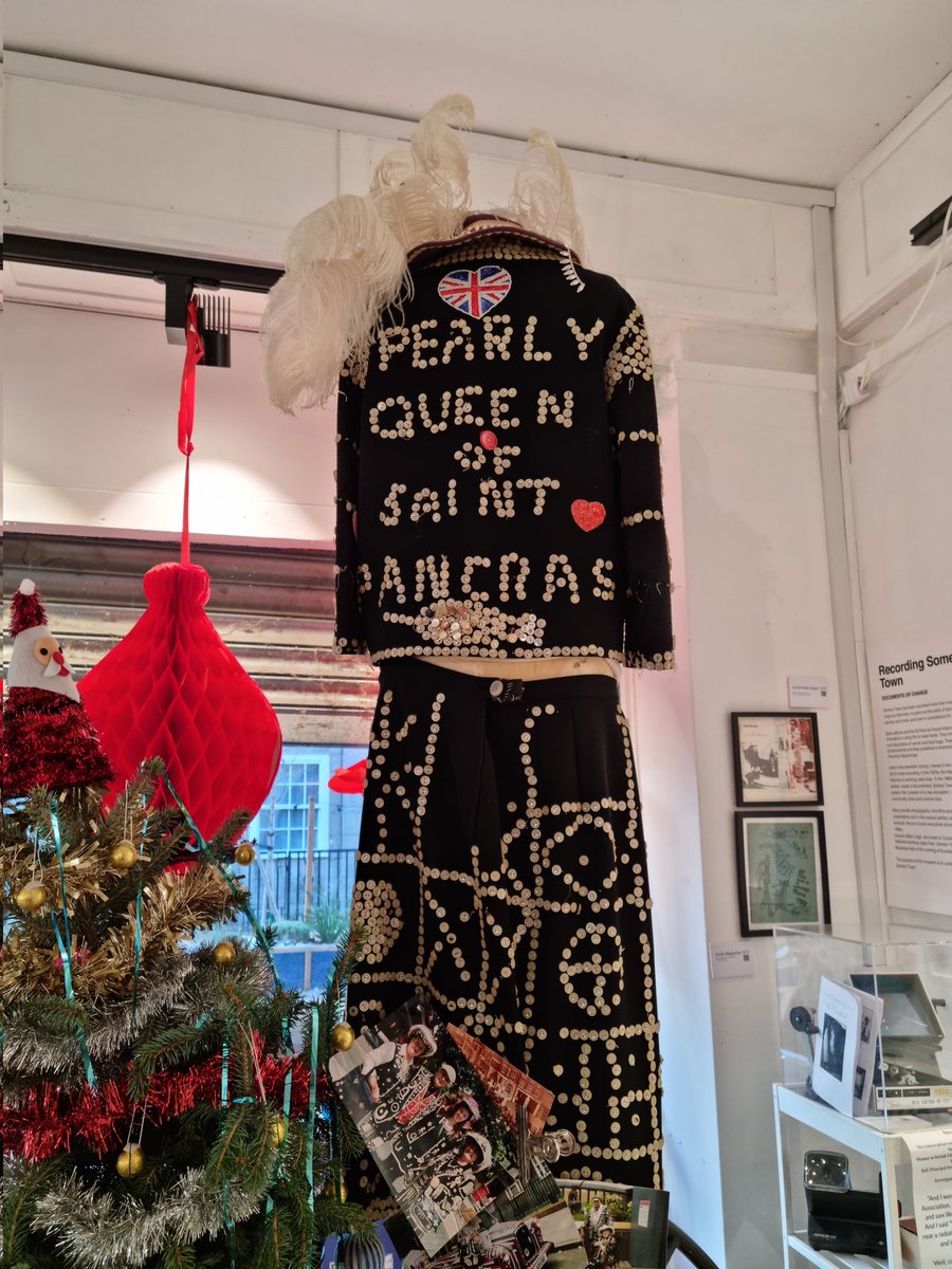 DarkSideOC's tweet photo. The Somers Town Museum St Pancras. https://t.co/Yx0okrEKMz