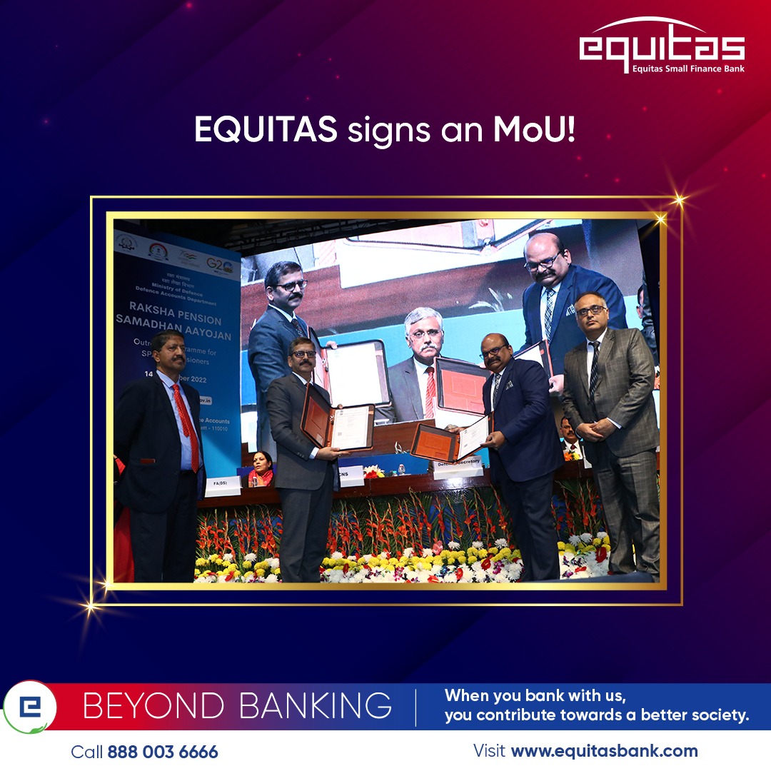 EquitasBank's tweet photo. Mr. Shri Sham Dev, IDAS exchanged the MoU with Mr. Vasudevan G, our National Head - Government Business, and Mr. Rahul Soni, our Zonal Business Manager.
#EquitasBank #EquitasSmallFinancebank #Equitas #MoU #DefenceAccounts #SPARSH
@giridhararamane @SpokespersonMoD https://t.co/mrkMEKSV9I