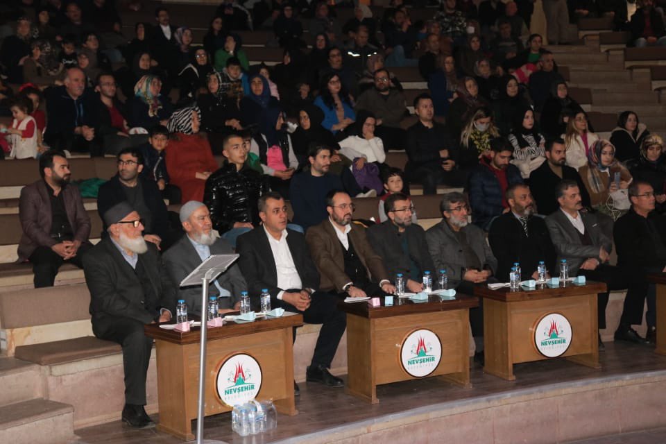 mhpelli's tweet photo. Nevşehir Mevlana Kültürünü Tanıtma ve Yaşatma Derneğinin düzenlemiş olduğu Mevlana Celaleddin-i Rumî Hazretlerinin "749. Vuslat Yıldönümü" nedeniyle "ŞEB-İ ARÛZ" Programına katılım sağladık. https://t.co/hRYjBKoNax