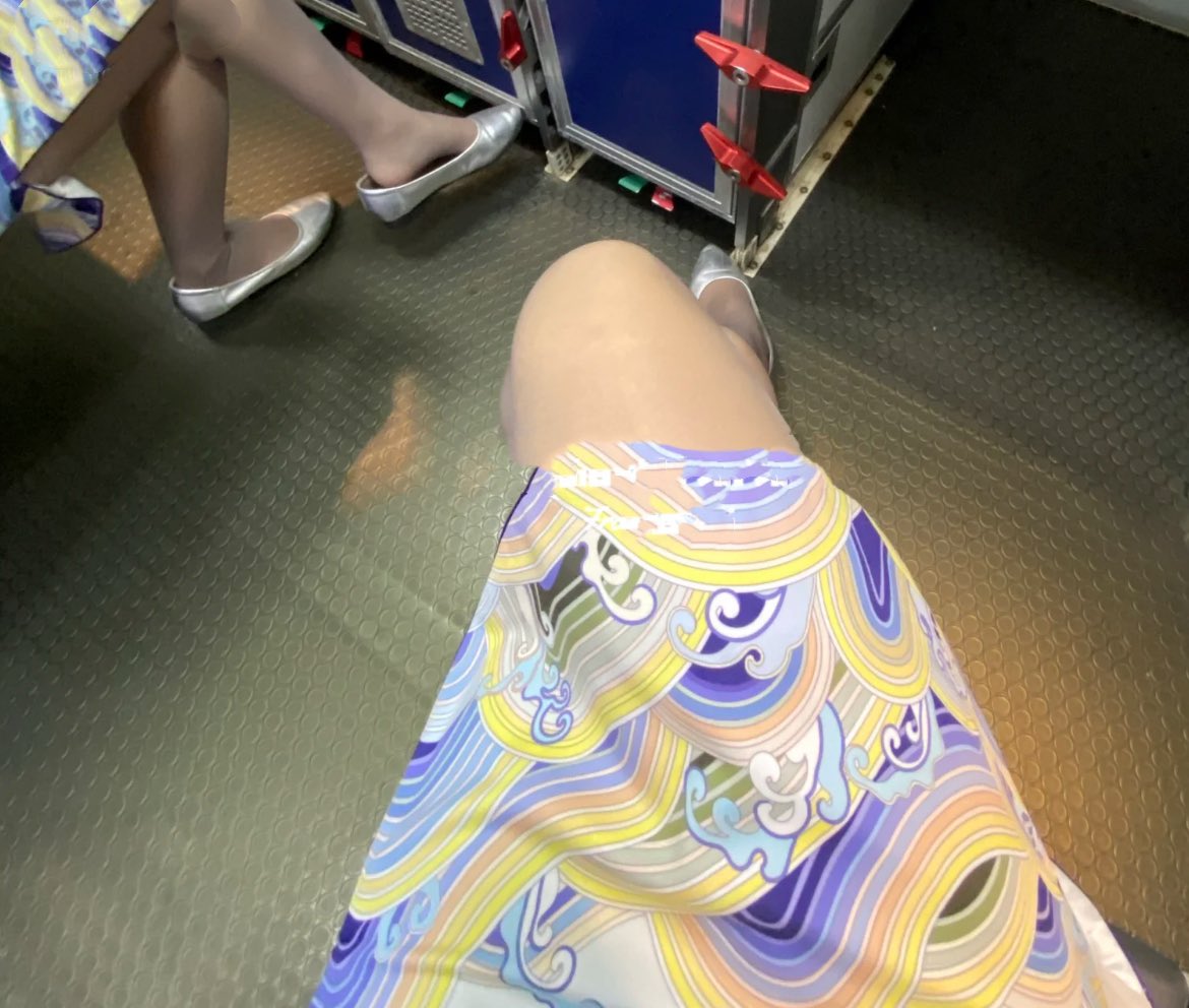 XianTian668's tweet photo. 飞机上的暖气还是可以的😎 https://t.co/AI0UFzJLAw