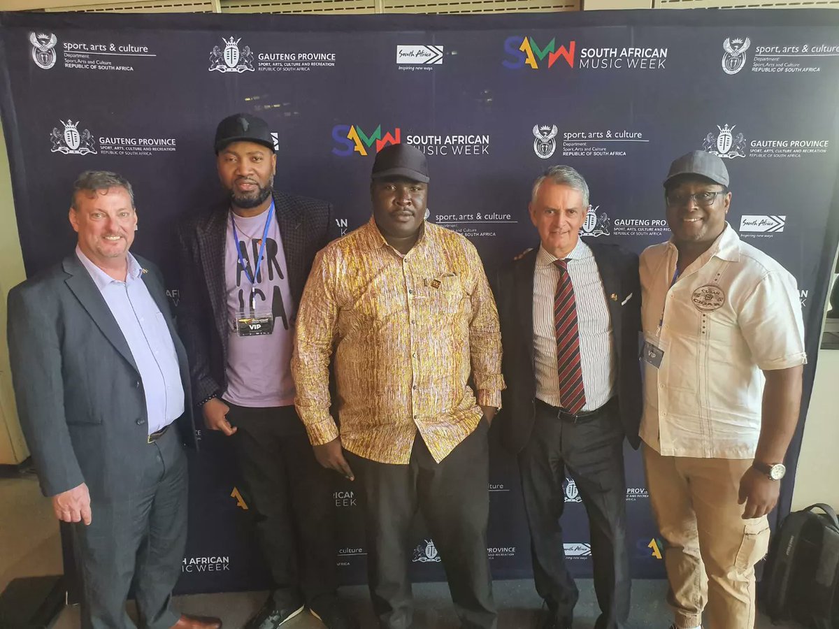 djALjahZEEra's tweet photo. #SouthAfricanMusicWeek
#SAMW
An incredible music business gathering you don't ever need to miss on the African continent. You don't need to hear it, but feel it!
In appearance:
#TeamMoshinto #Donald
#TheMusicPharmacy
#PromucorpActivated
#LocallyGrownInternationallyKnown https://t.co/S8BeooEMLj