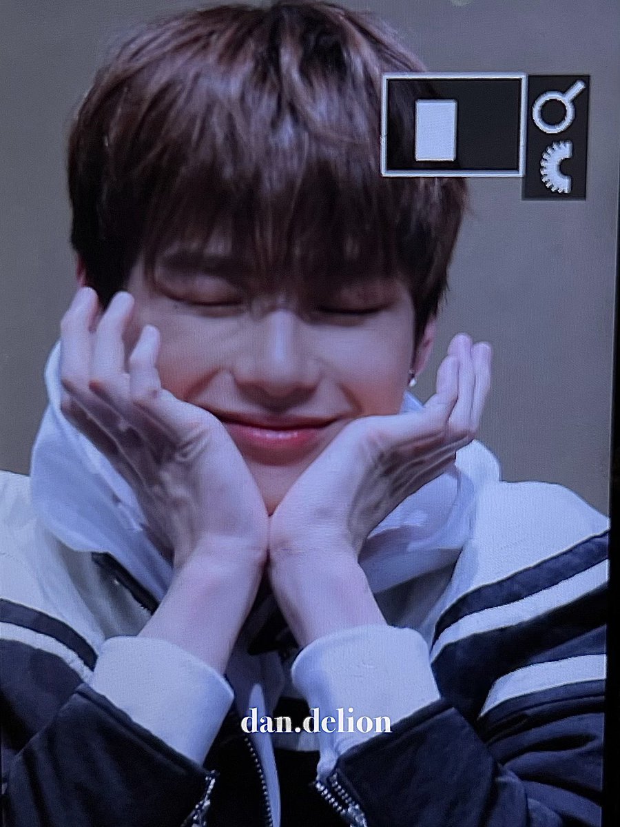 221217 비트로드 팬싸
오래만에 여전히 예쁜 니엘이다 ❤️
#강다니엘 #다니엘 #KangDaniel