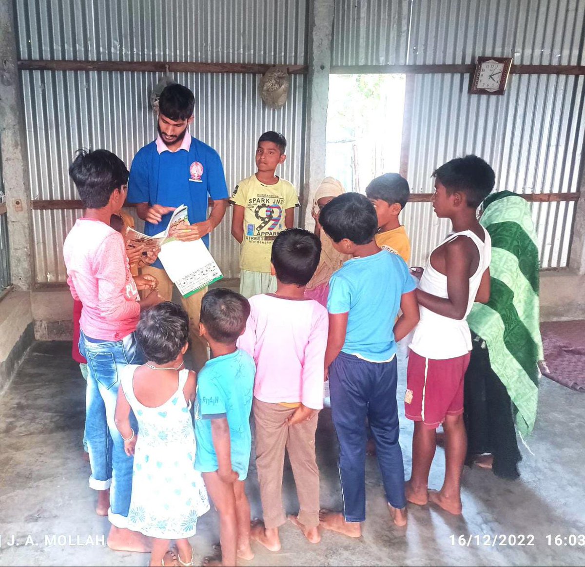 nssglpcollege's tweet photo. #LearningThroughPlaying individual initiative taken by NSS volunteer Jahangir Alom Mollah of Goalpara College Unit to impart knowledge to school children of own village. @nss_rdguwahati @_NSSIndia @YASMinistry @DIPAKKU93471047 @pankajsinghips https://t.co/XOC7jepyiH