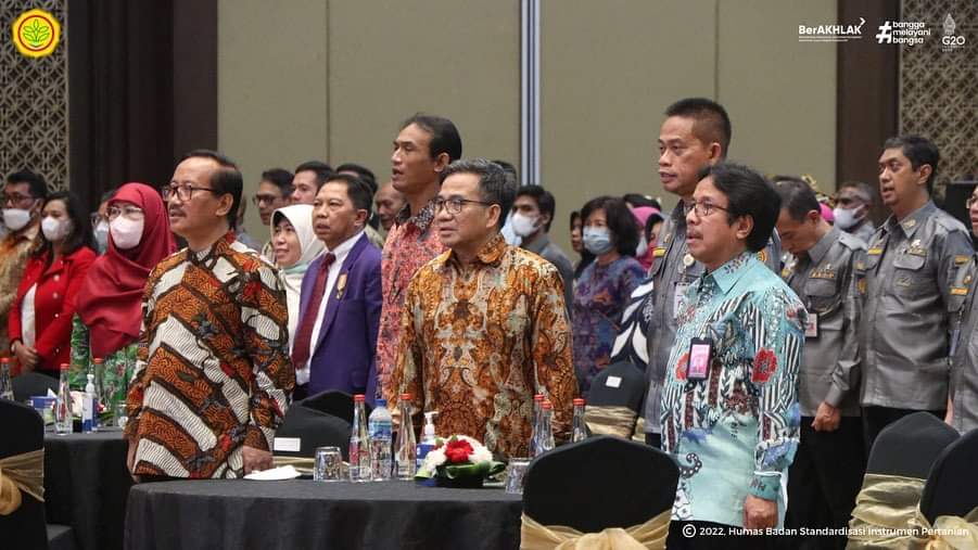 brmppkh's tweet photo. BSIP terbentuk sesuai dengan terbitnya Perpres 117 Tahun 2022 tentang Kementerian Pertanian pada tanggal 21 September 2022. Transformasi ini mengubah tugas dan fungsi yang sebelumnya berfokus pada penelitian dan pengembangan pertanian menjadi standardisasi instrumen pertanian. https://t.co/gv5V9QIbK3