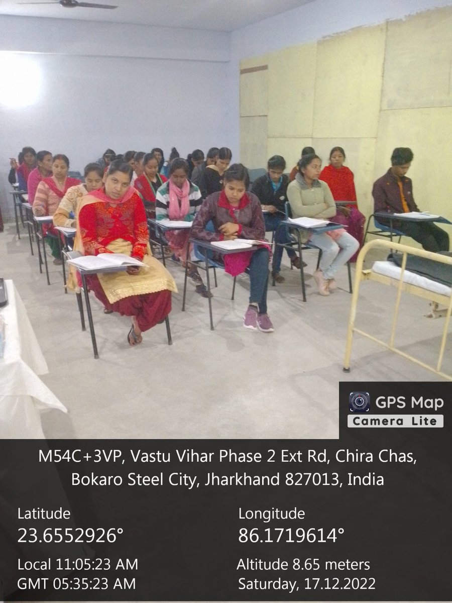 BloomingMulti's tweet photo. #Few #Glimpses #Skill #Training
आओ सब मिलकर करें ये प्रण, कुशल हो देश का युवा और जन-जन
#अब_कौशल_की_बारी_है
#skills
#KaushalSeKalBadlenge
#bloominglife
#हुनर_है_तो_कदर_है
#सबको #हुनर #सबको #काम
#Training #program #BloomingLife
#BOKARO #JHARKHAND
#17Dec2022 https://t.co/9cO7Zlihs8