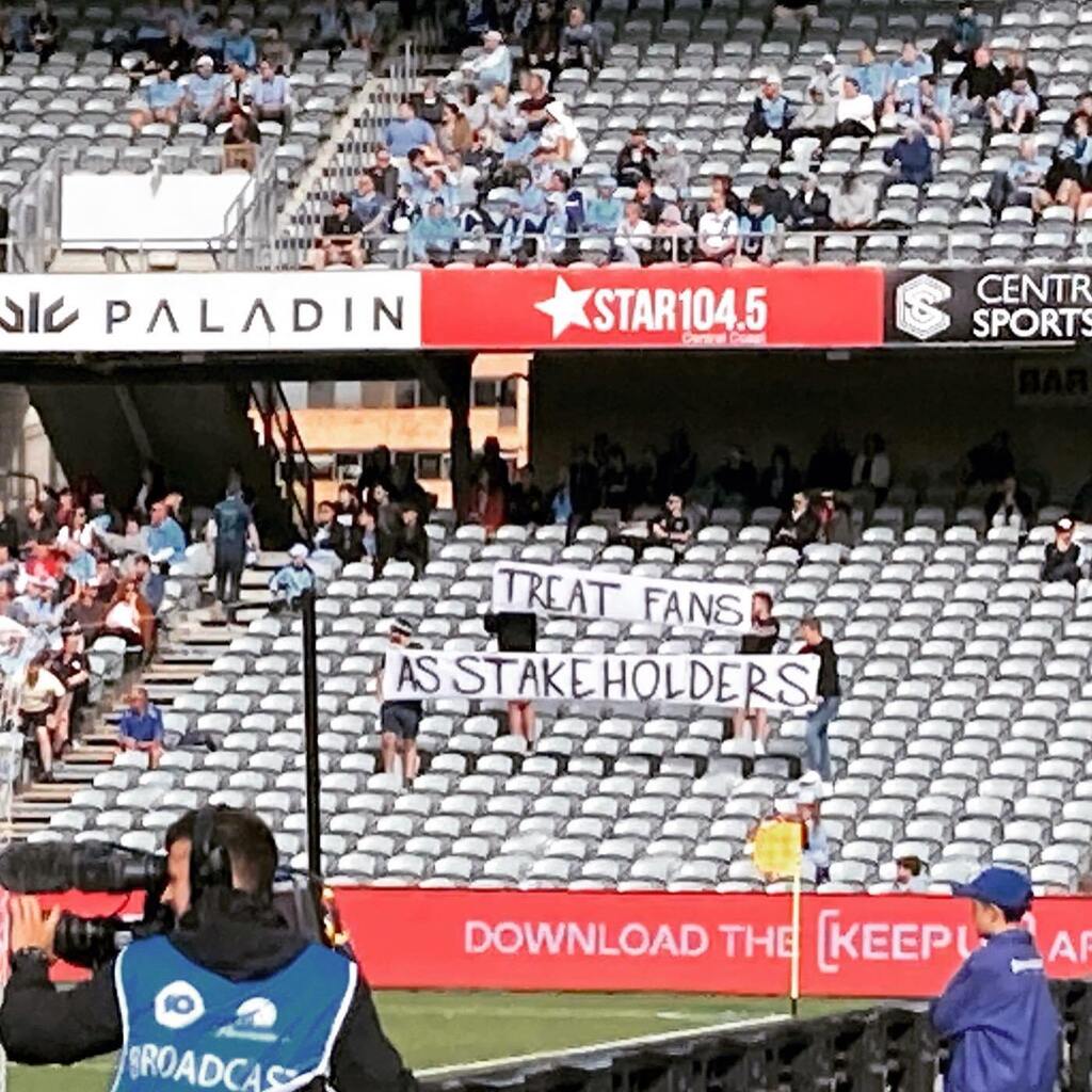 shellby_woo's tweet photo. Treat fans as stakeholders…
APL need to be transparent at all times, involve and communicate with us fans. ALL FANS! #NoFootballWithoutFans https://t.co/pTjDzweypc https://t.co/c7yCbgYSUe
