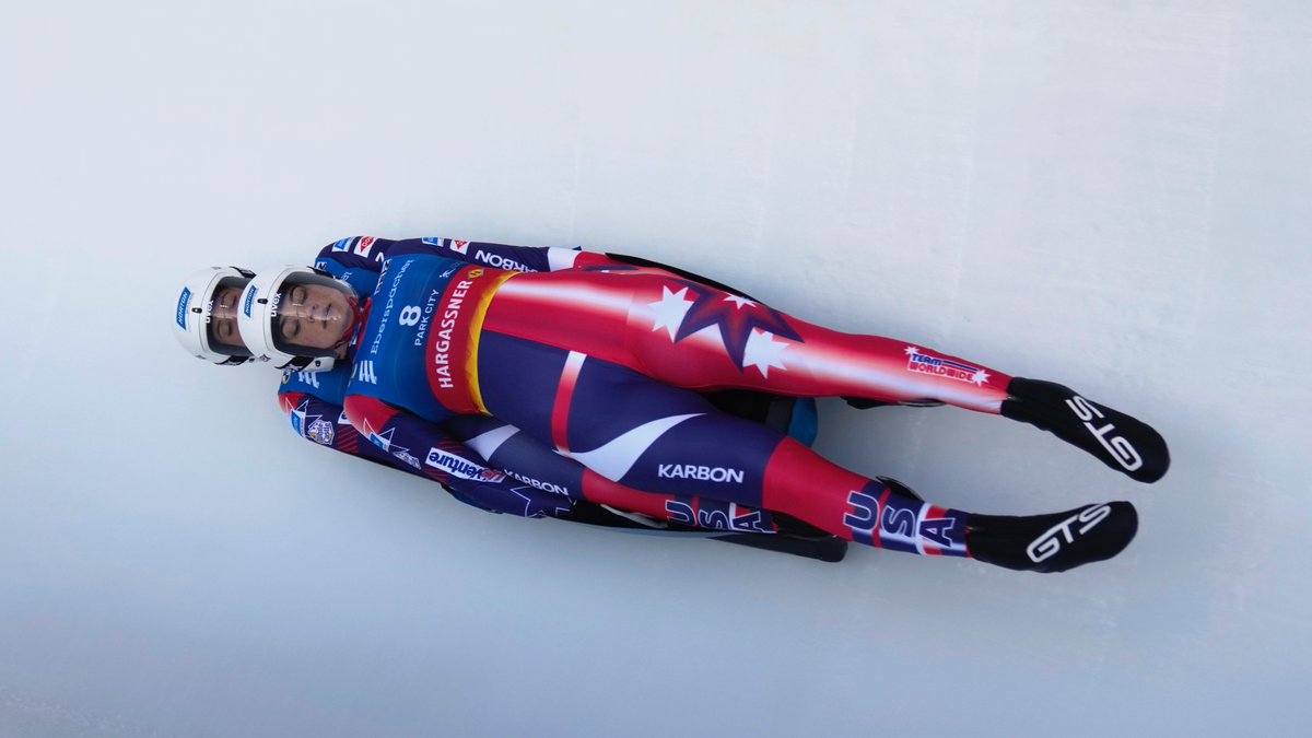 USA_Luge's tweet photo. A trio of 4th place finishes: DiGregorio/Hollander, @summerbritcher /@ecsluge &amp; @TuckerWest1  @eberspaecher World Cup:https://t.co/Y0eQlp5tmn. Thanks Norton @SaintGobainNA @StateofSport @DowNewsroom  @USVentureInc Team Worldwide @WhiteCastle Karbon @Stratasys +all sponsors. 📸AP https://t.co/s2KgxwMVhk