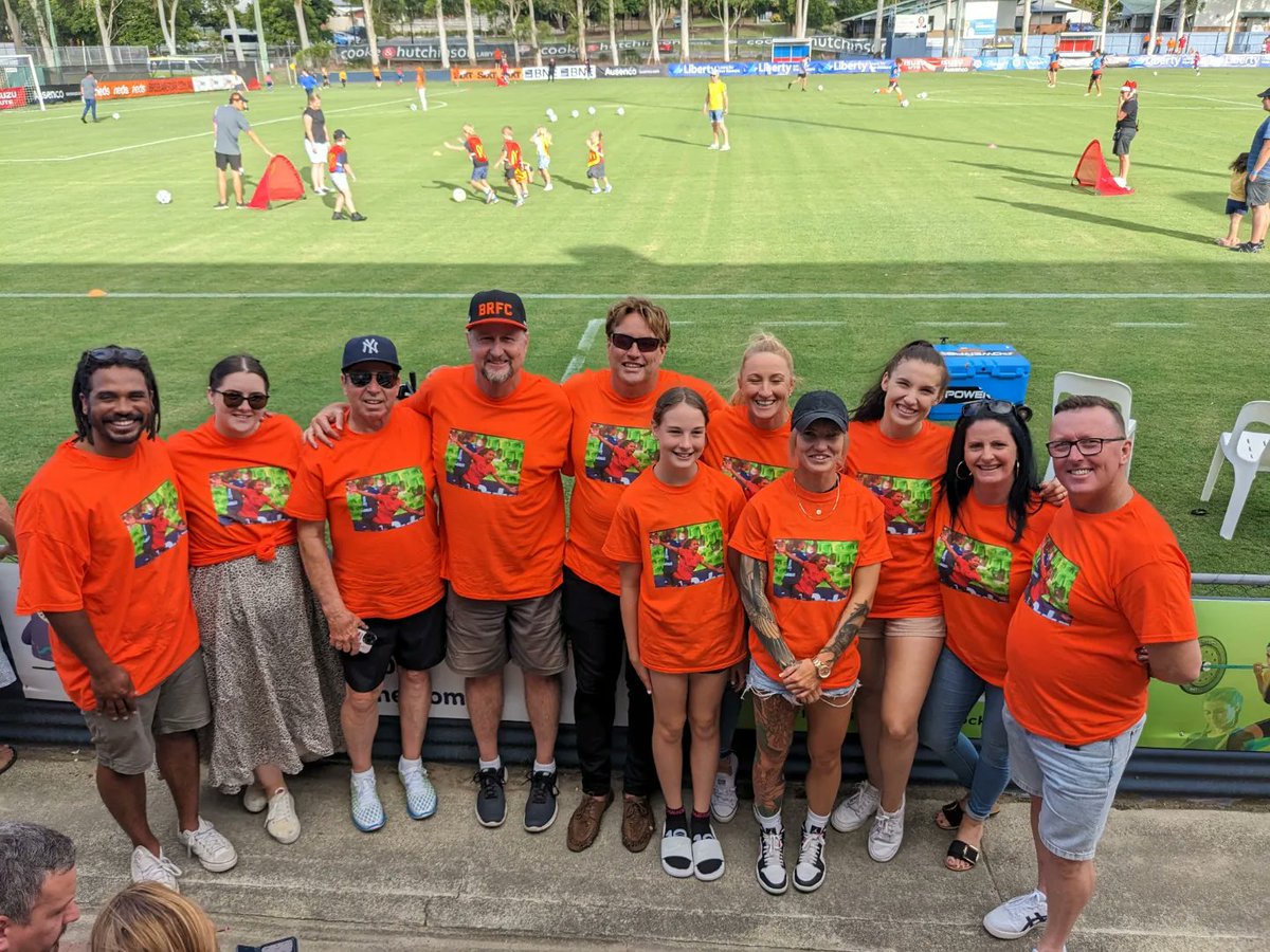 TheRoarCorps's tweet photo. The Norrie gang celebrating Eash's 50th in style!

#BalanceTheBoard #BRIvWSW #DemocracyForTheDub #DubZone https://t.co/goeMtSOd6G
