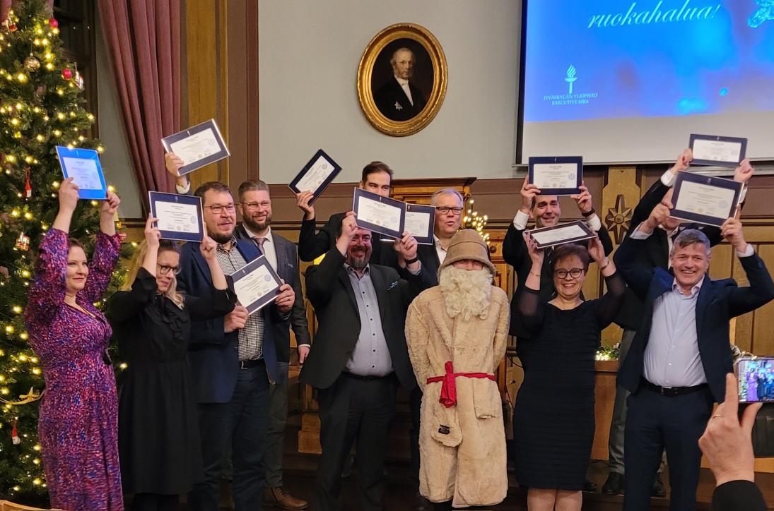 In Finland #EMBA conferment without Santa Claus in Christmas time would be unthinkable.  <a href="/uniofjyvaskyla/">University of Jyväskylä</a> #jyuEMBA