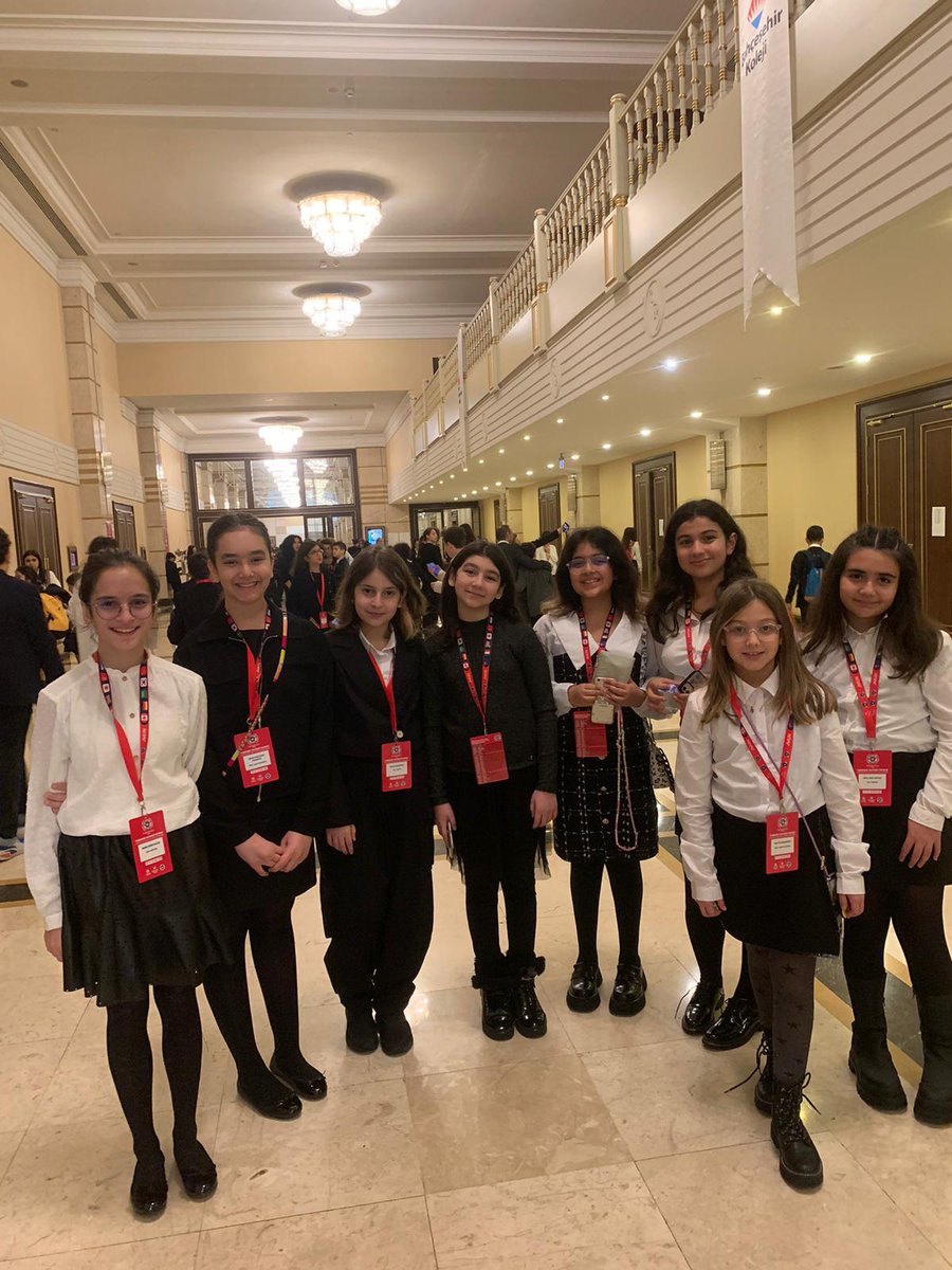 bk_florya's tweet photo. The delegates are ready and excited for BK JMUN @bkmatthewbenton @VahapIk3 @TalarDonikoglu https://t.co/2fFtYUbC6C