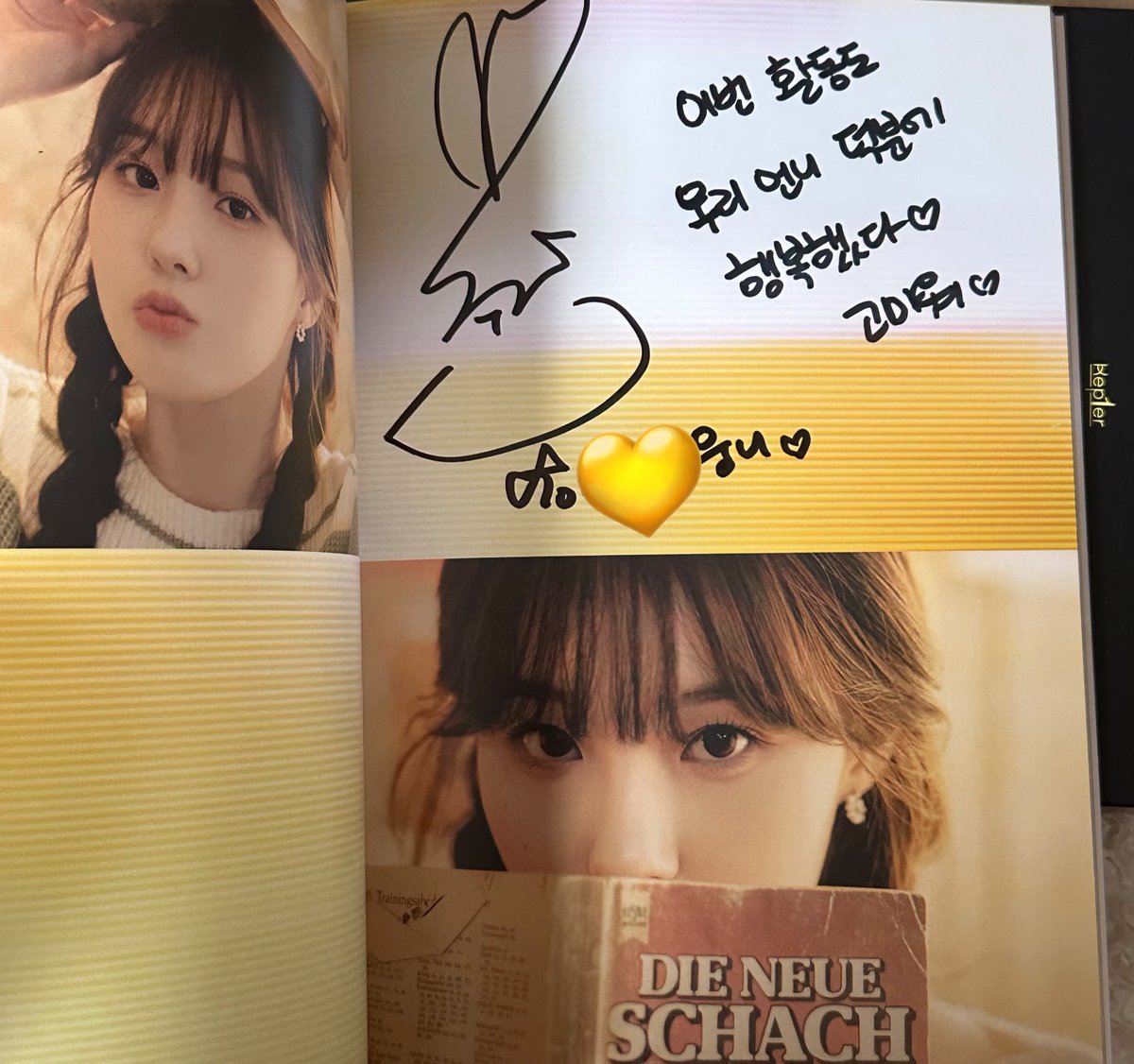 Kep1ove_'s tweet photo. 오늘받은 케타 영통앨범ㅠㅠ 나도 채현이 덕분에 행복했다>..< 내가 더 고마워🤍💛 https://t.co/9oykgqluvY
