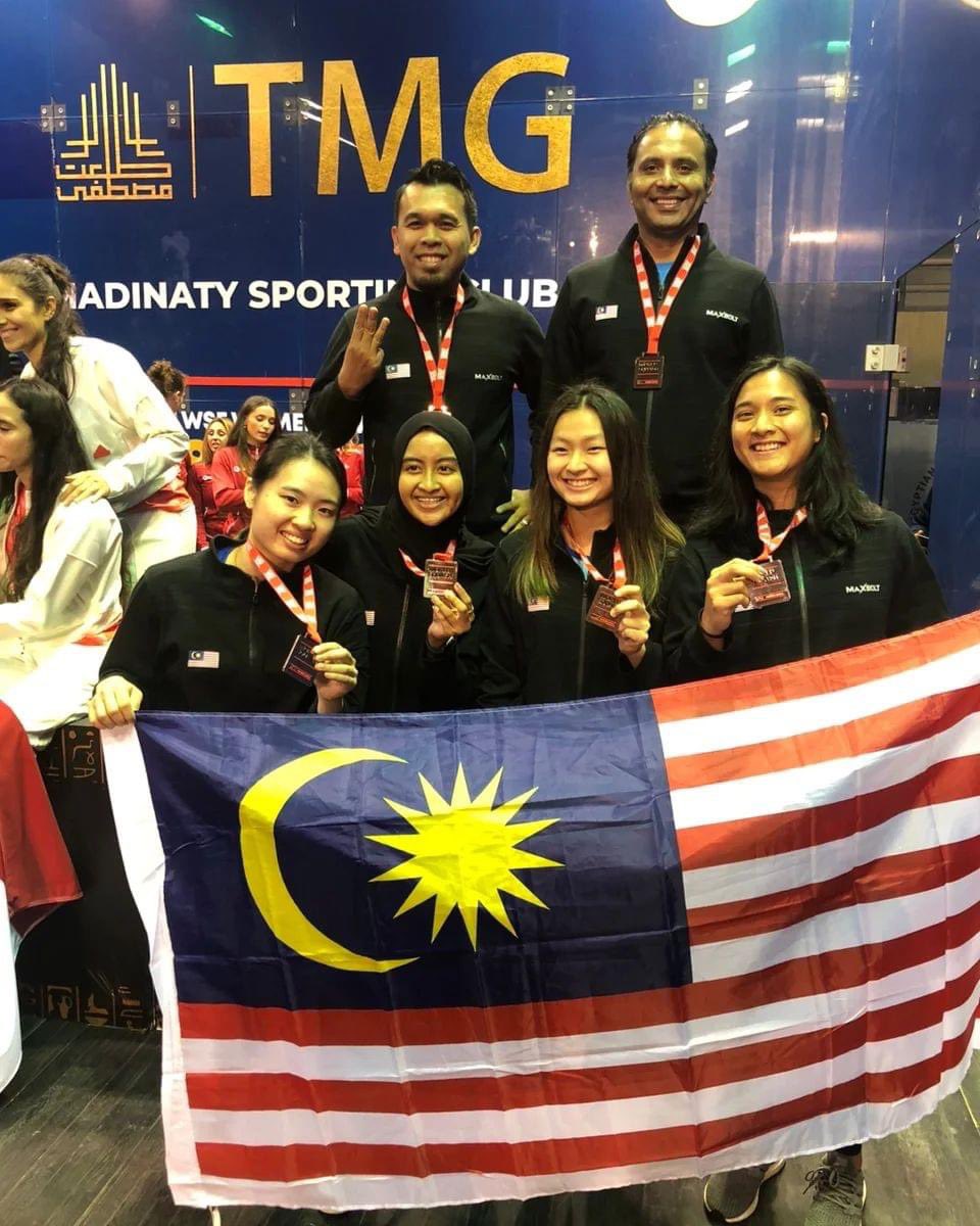 Congrats!!! <a href="/squashmalaysia/">squash_malaysia</a> Pingat Gangsa🥉Di Women's World Team Championships 2022 🇪🇬 

#DemiMalaysia 
#KontinjenMALAYSIA