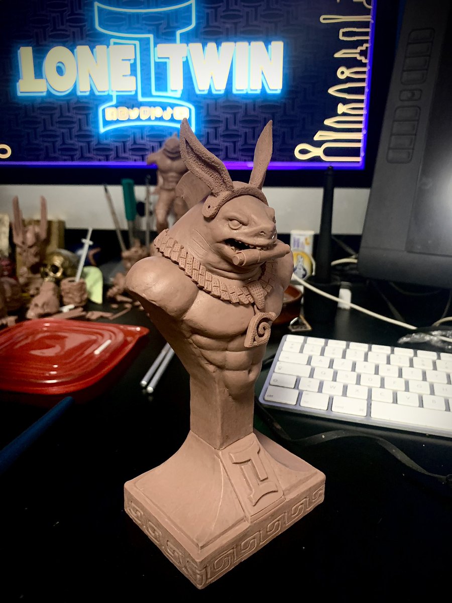 LoneTwinART's tweet photo. 🦈 ALMOST FINISHED 🦈

(for the sculpting phase)

#Sculpture #NFTGiveaway #NFT #NFTCommunity #Shark #Art #modeling #monsterclay #ART https://t.co/gmKuRDuf3a