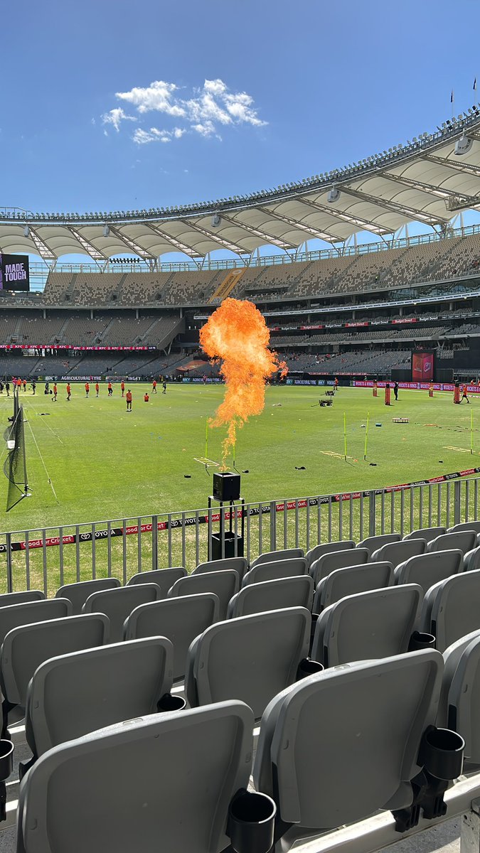 Finally at a cricket match for the first time. Nearly 30 degrees with a beer so it’s so far, so good
