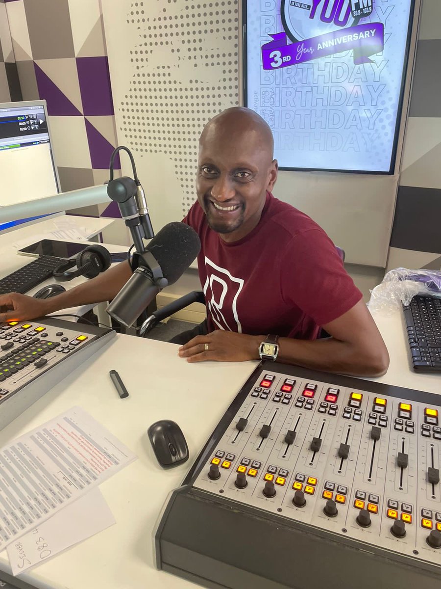 SATURDAY BREAKFAST WITH YOU on another level.
Catch <a href="/leroygopal/">Leroy</a> <a href="/voguelounge014/">voguelounge014</a>  for the YOUFM Summer Invasion
#InTuneWithYou
#YouOnAnotherLevel
#YouFMSummerInvasion