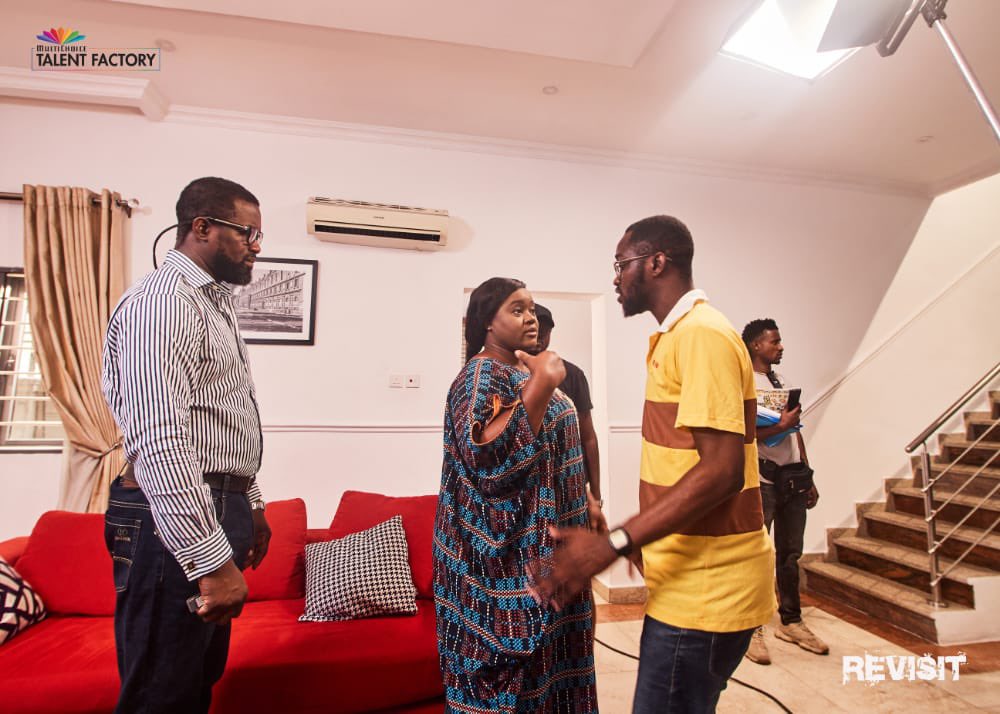 manuvor's tweet photo. A family film for you, 24th Dec on Africa Magic Showcase and Showmax on 19th Jan, 2023.

My name and other lovely creatives on✌🏾#REVISIT https://t.co/HQ7SJ7XQFX