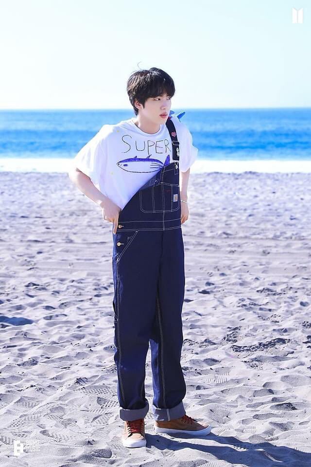 vanlihorng2's tweet photo. It’s 3 days without you Jin😓💜
#JIN #LOVEJIN https://t.co/Sy32qaxZJD
