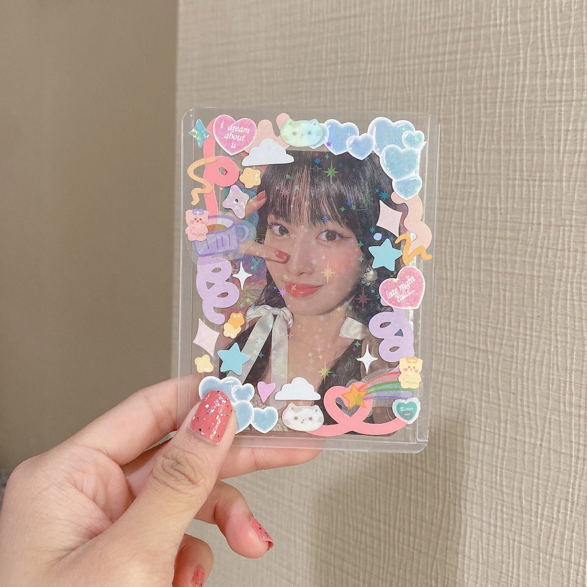 heartsforhannii's tweet photo. 🎀𓂃 love mail from @clnn_m ᵕ̈ 

    → #mailsfrom_clnn 
    → #haniemails

💭 hi coleen ! I received momo barbie already ^^ tysm for trading with me. I hope nayeon bunny arrived safely ❤️‍🩹 till our next transaction ! I’ll take care of mm barbie <3 https://t.co/7wE7Udh9uI
