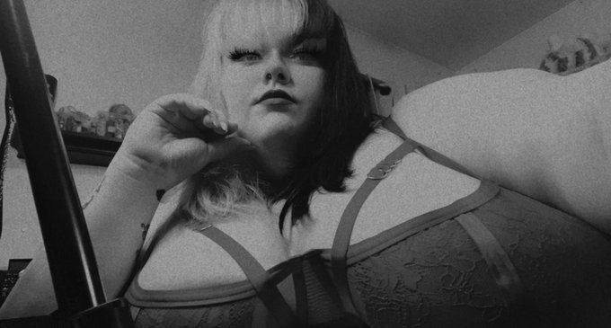 Submit to me https://t.co/KTYE2XZTjJ<a href="/tag/ssbbw"class="tags"><span>#ssbbw</span></a><a href="/tag/sellingcontent"class="tags"><span>#sellingcontent</span></a>