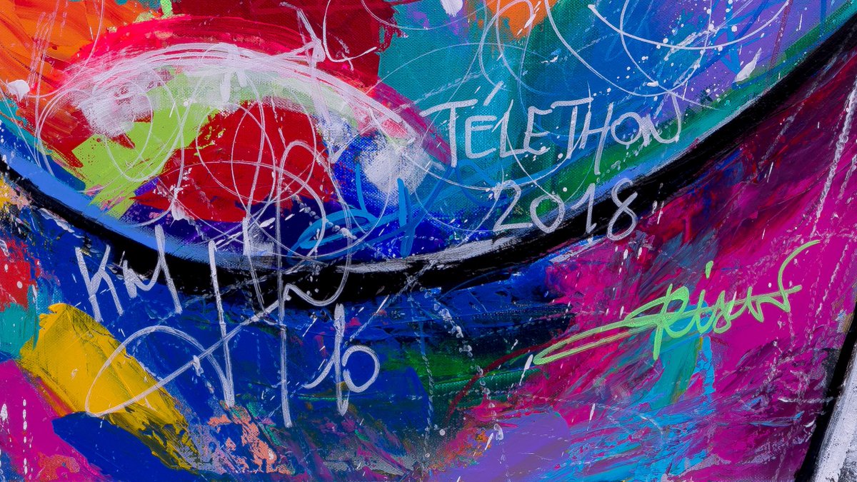 Je supporte les bleus demain pour la finale! À cette occasion, je vous repartage le portrait de <a href="/KMbappe/">Kylian Mbappé</a> dédicacé par le joueur au profit du Téléthon <a href="/Telethon_France/">AFM-Téléthon</a> <a href="/SaintAvenir/">Telethon Saint Servant ❤️</a> 
#art #portrait #football