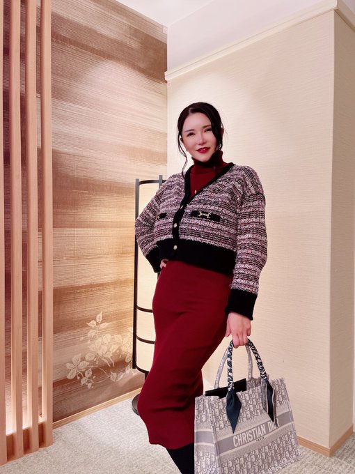 お気に入りの私服❤️今から撮影?
体調持つかな。
my fav clothes.
#GraceContinental
#グレースコンチネンタル https://t.co/k6hu9fCvnE