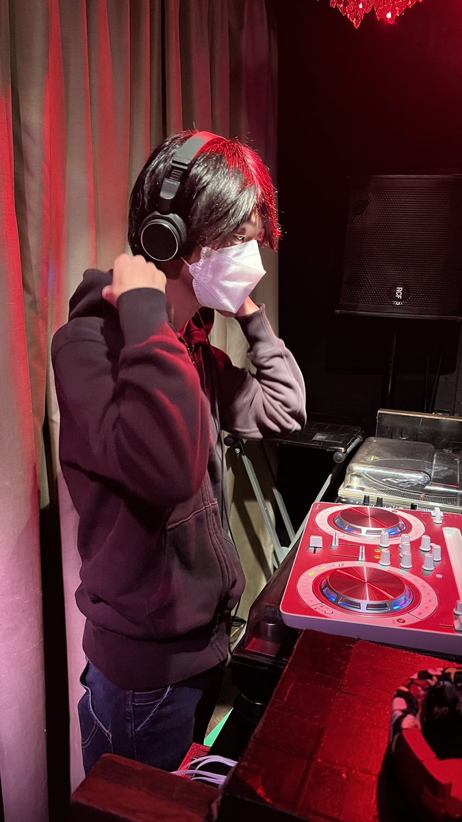 wilow_unk's tweet photo. coyooteさん最高だな…。
ほんといい曲しかかけない。
#Internetsurfer https://t.co/cgXu9Ikyz8