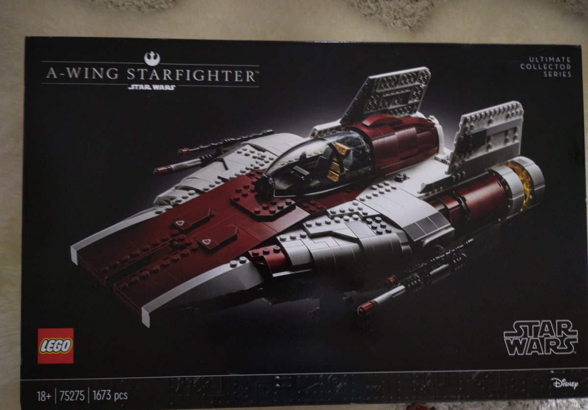 bc_sullano's tweet photo. Original Lego for sale. Pm me to get 10% discount from the original price in the market.
#lego
#LegoStarWars 
#legoforsale https://t.co/XmJDn9sNCL