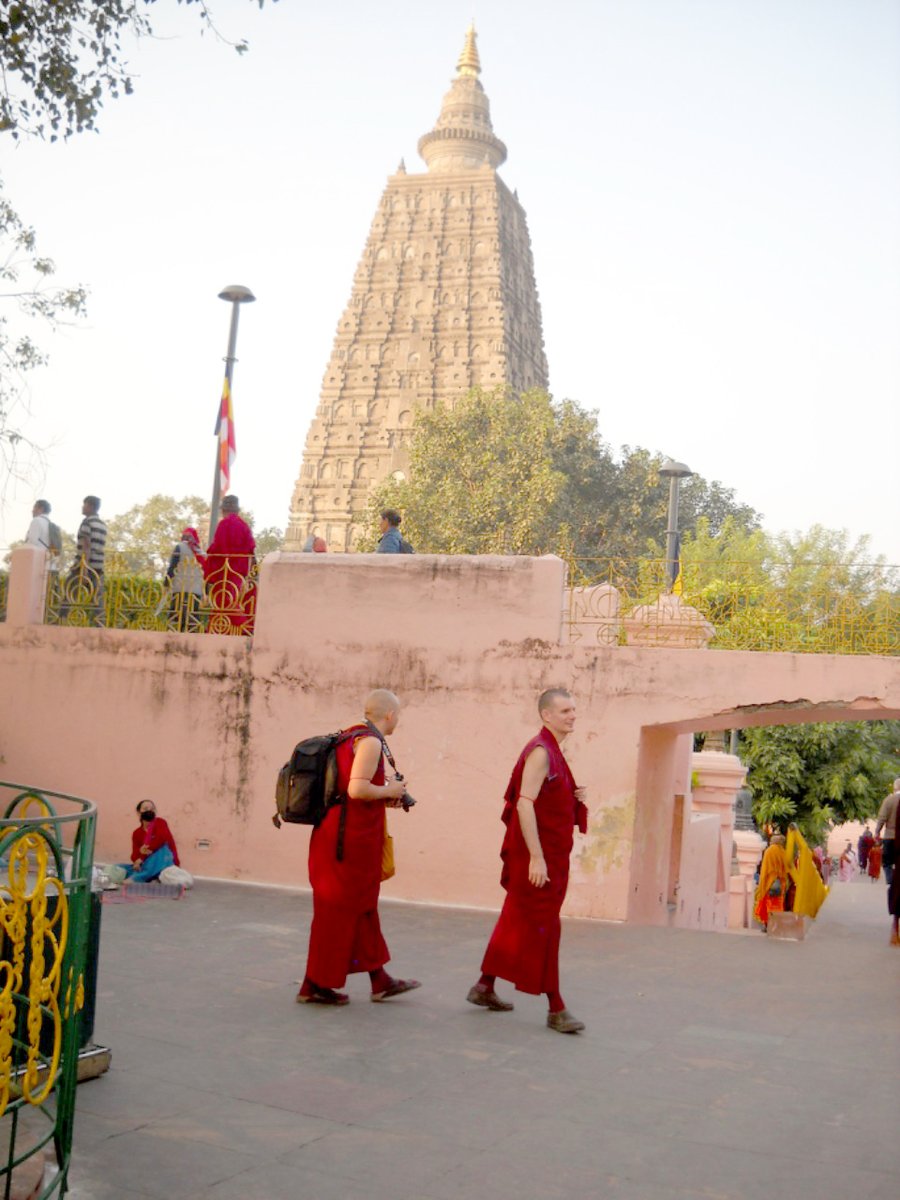 Desde #Bodhgaya un lugar mágico y sagrado

#TwitterLamaRinchenGyaltsen🪷 #Sakyapa