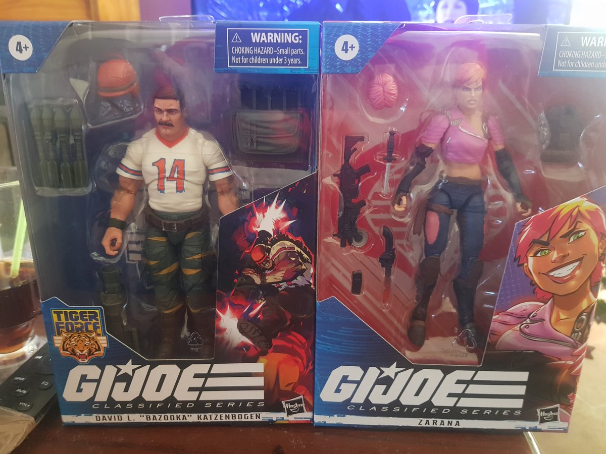 ragen09's tweet photo. You know Xmas is close when you get a Saturday Morning delivery !!! Thanks @TheBigBang_ #yojoe #gijoeclassified #bazooka #zarana #dreadknocks #ACTIONFIGURES https://t.co/zue0uFVYLC