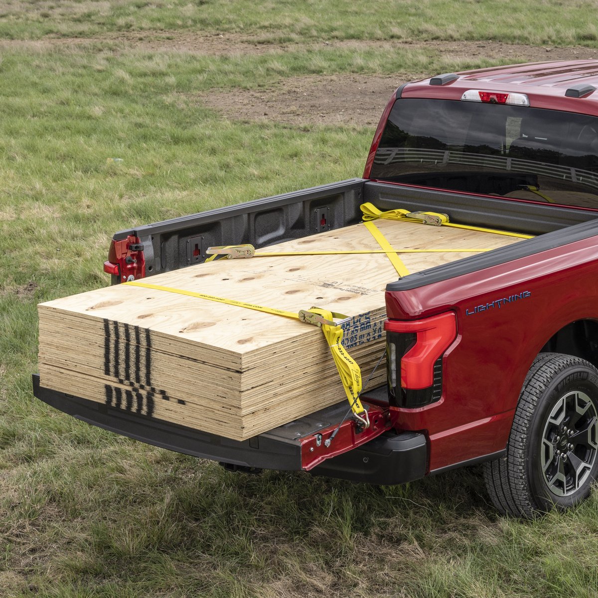 "Radically different but instantly familiar, the Ford #F150Lightning won the most coveted award in the automotive industry." – <a href="/MotorTrend/">motortrend</a>   #MTTOTY 

Read more: bit.ly/3Pn08YB

#BuiltFordProud #BuiltFordTough #EV