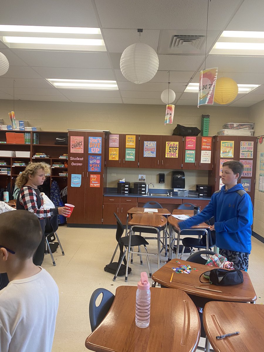 Ended our Friday with a Minute to Win it challenge! <a href="/pennmanor/">Penn Manor SD</a> <a href="/CentralManorPM/">Central Manor Elem</a>