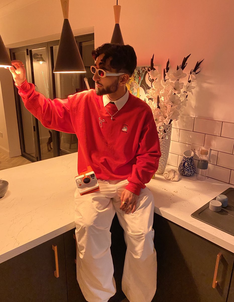 🔞🎉
(Insta post link in comments)