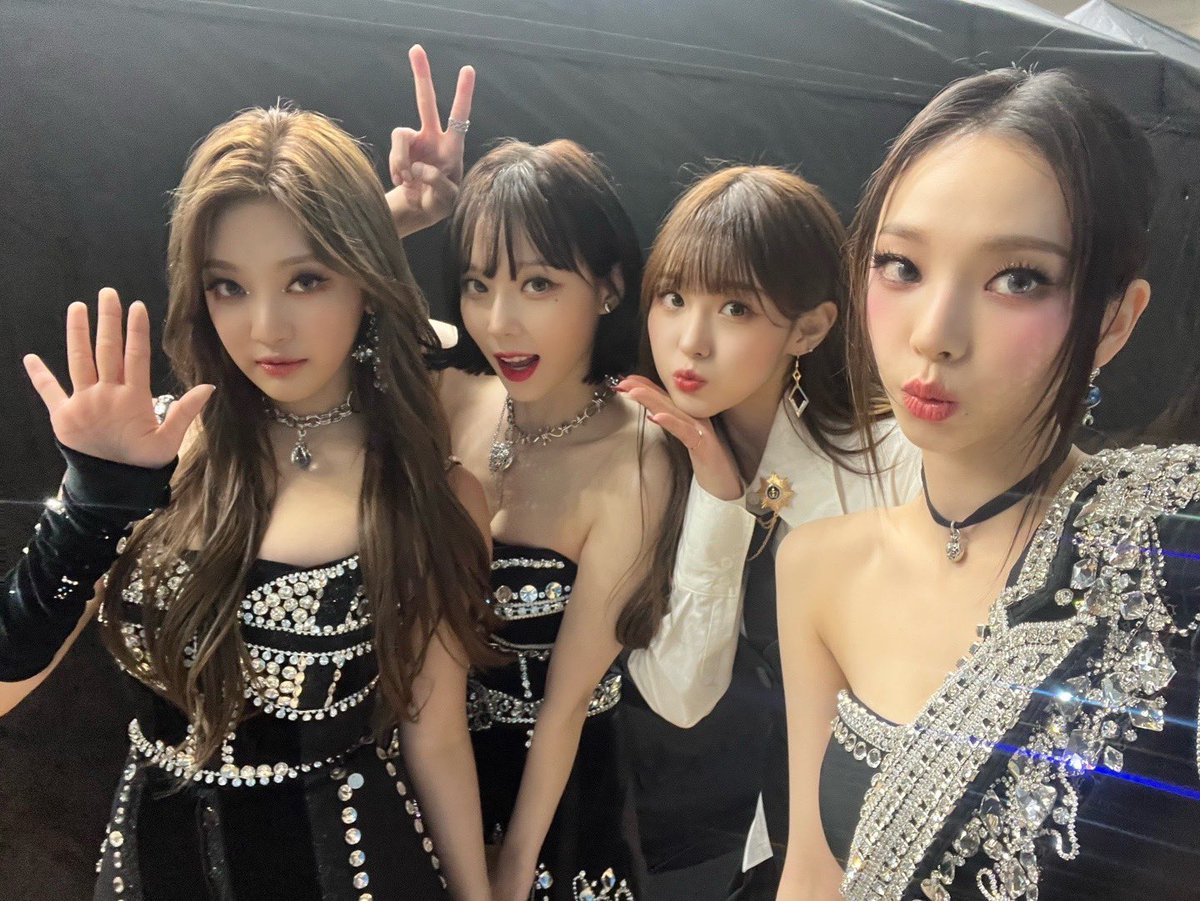ot9diary's tweet photo. [221217] — KCH 💬
11:09 PM KST https://t.co/lv7hxVsCMJ