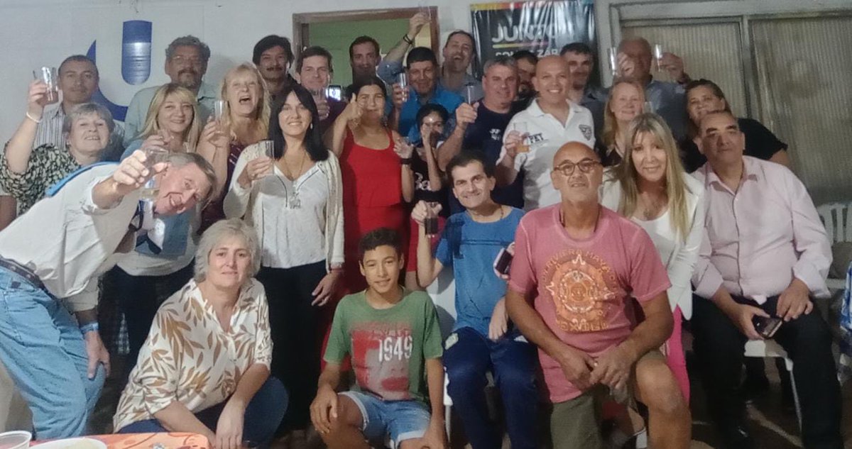 UnirZarateOk's tweet photo. Más "Unidos" que nunca, firme junto a @MarceloMatzkin trabajando rumbo al 10 de diciembre de 2023. 🥂 
#Juntos @DanielfVico @VSemeria @IgnacioCRamirez @cristianritondo @MatiRanzini #Zarate #Juntos @juani_novelli @Nachooli https://t.co/gTJBeNlxqJ