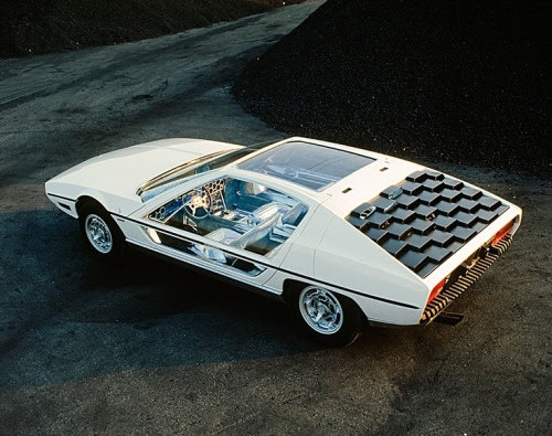 QuirkyRides's tweet photo. The #1967 #Lamborghini #Marzal is as "out there" as the #1960s Who has/had one in their #Matchbox #Superfast collection? https://t.co/5atvs4VDlU