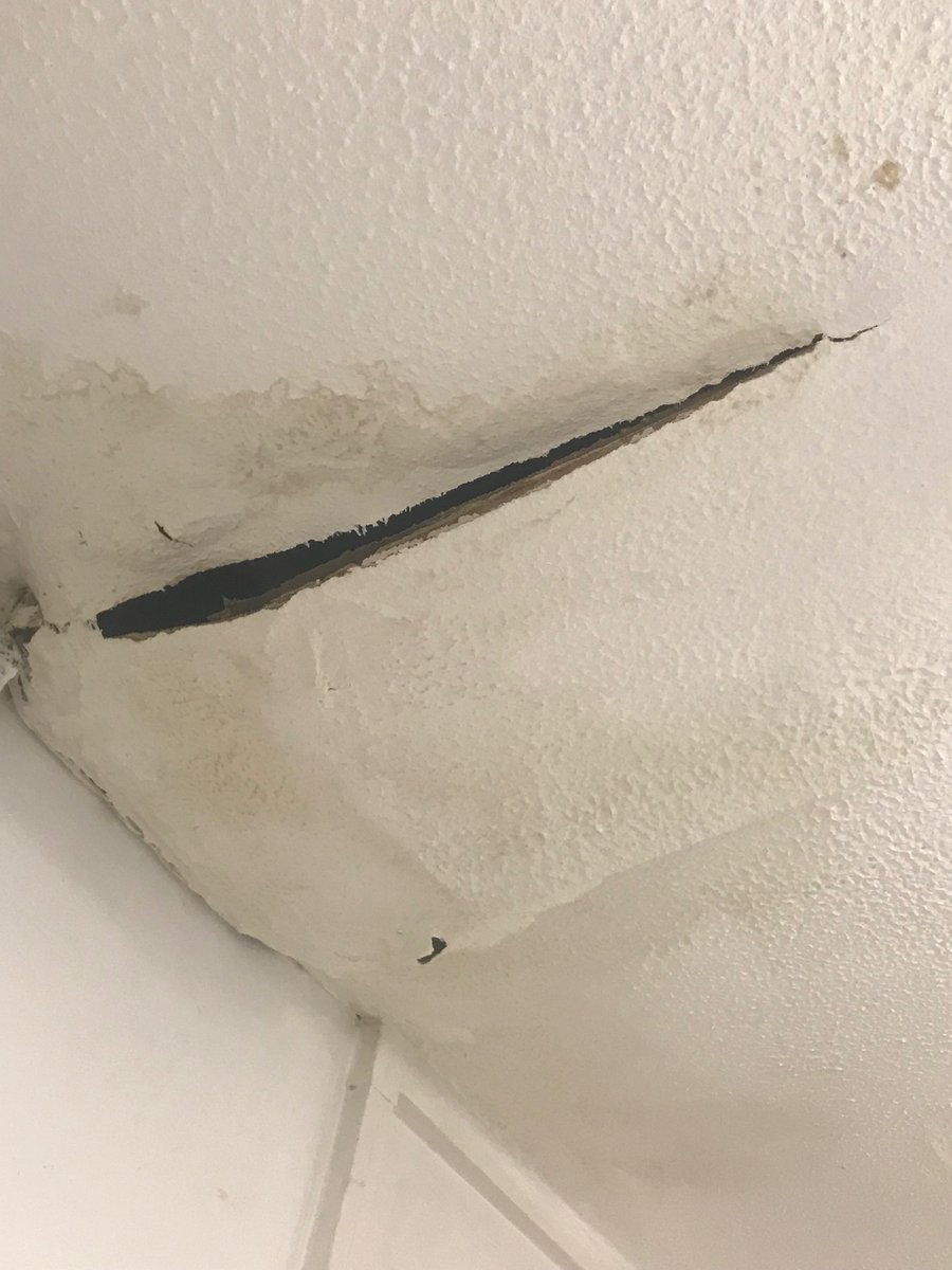 joanna_stow's tweet photo. @itvstudios my kitchen ceiling  is caving in. No heating or hot water.  I have young children. Clarion housing emergency line keeps cutting me off. Help https://t.co/PlevzAt0Zf