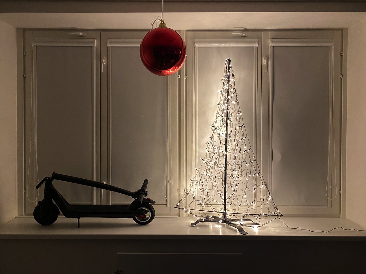 ElectricWheels_'s tweet photo. 🎄Įžiebtos eglutės - Kalėdos dar arčiau! 🎄
https://t.co/X46ssSWFrn
#electricwheelslt https://t.co/IG3XqOuUJf