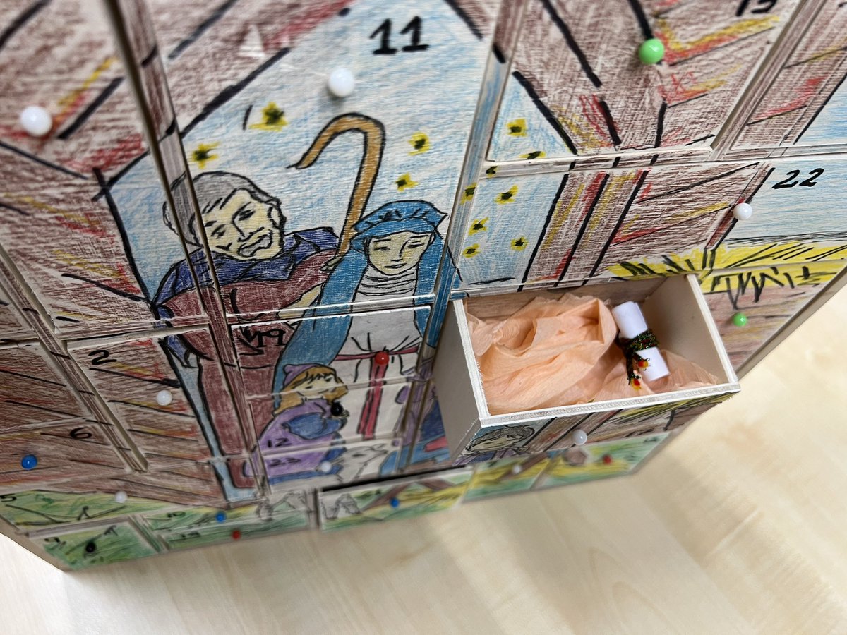 WisemanEaling's tweet photo. Simply marvellous Advent calendars from our wonderfully talented pupils @DOW_Ed_Service @WisemanFaithLif @EalingLearning @WestminsterJP @CardinalNichols https://t.co/EYXLNd0g6K