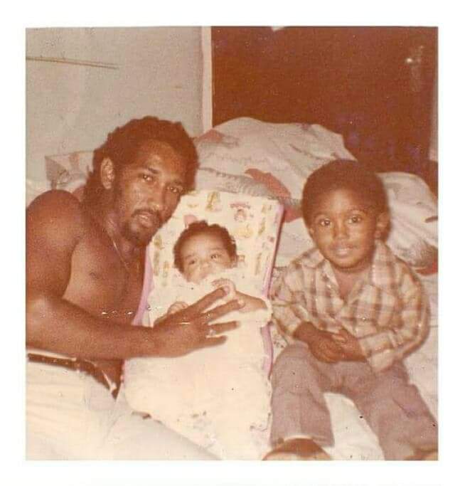 JovanRochford's tweet photo. Thank you for all the lessons taught throughout the years, I'm still learning some, so keep teaching! Happy birthday dad, love you and thank you for everything man!!! 🍻🎂🍰🎉 https://t.co/bgXTqfgeep