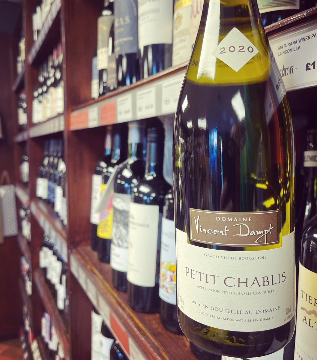 Petit Chablis as good for under £20 a Chablis you will find. Appley crisp, hints of wild hedges it’s a lovely glass for salmon or just to enjoy after a day Christmas shopping 🎅

We are open from 11am - 8pm Saturday and Sunday <a href="/VinoStockbridge/">Vino Stockbridge</a> <a href="/vinobroughtonst/">Vino Broughton</a> &amp; <a href="/VinoGrangeLoan/">Vino Grange Loan</a>