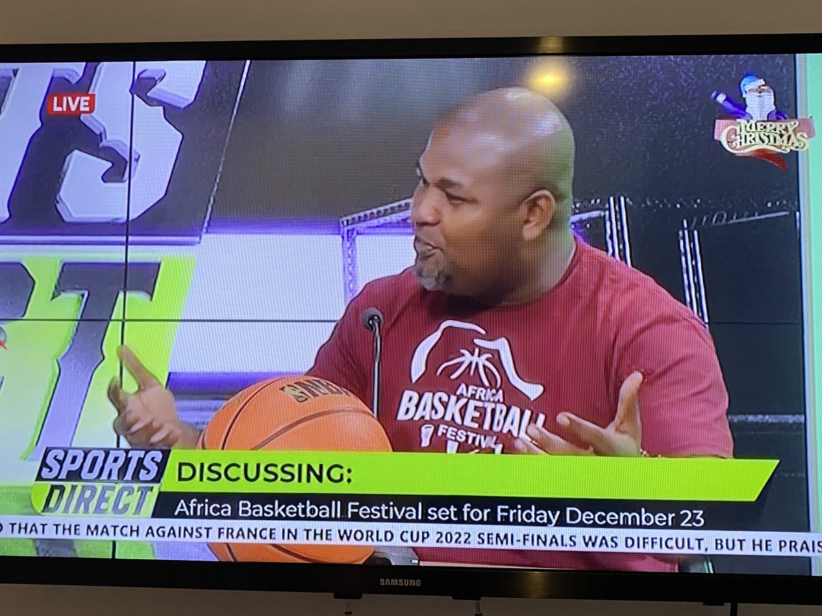 RealYawSakyi's tweet photo. Last night on @metrotvgh with Johnny talking about @realabf 

Friday 23rd December,2022 at the BUKOM BOXING ARENA from 5pm till mama calls . 

@KobbyKyei_ @Nkonkonsa @beyondthereturn @andydosty 

#ABF22 https://t.co/MynrpDa0V7